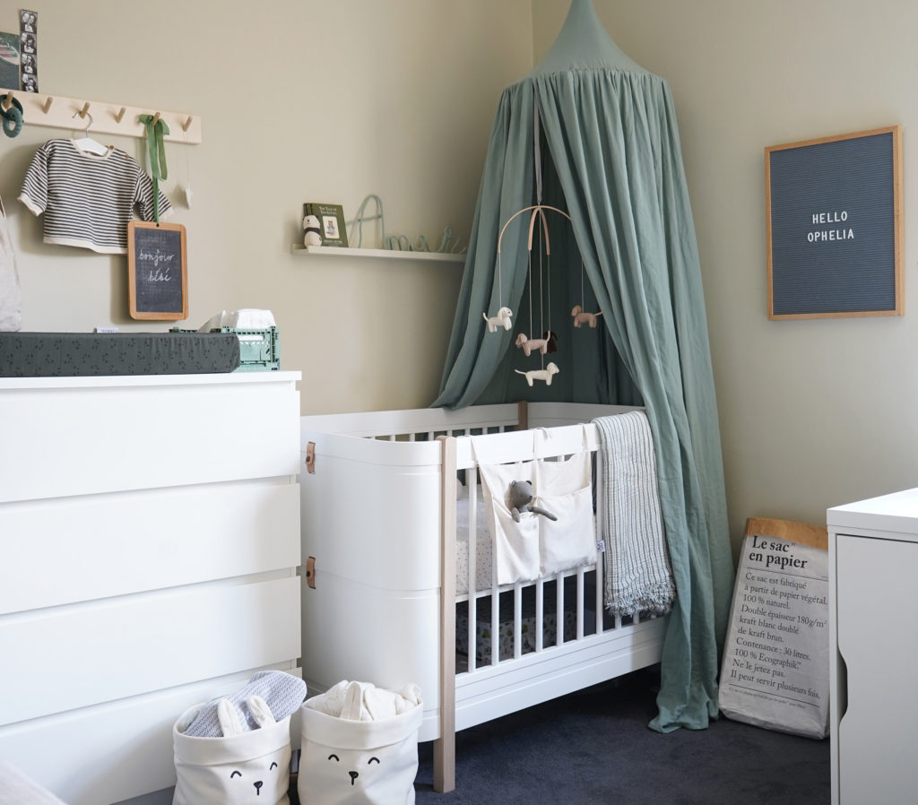 IKEA SNIGLAR Baby Cot Bed 120 x 60cm Beech Wood,Adjustable Levels,Nursery Cot 